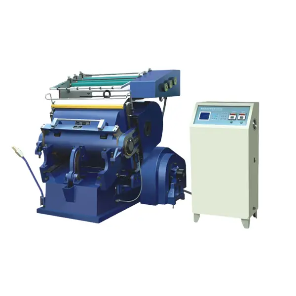 Distance-controlled warm printing cutting machine